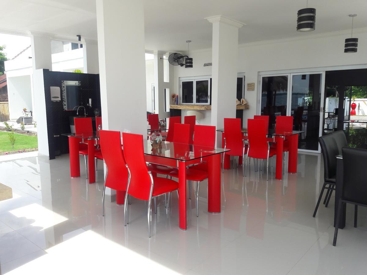 Silver Fern Beach Retreat Sekotong Bagian luar foto