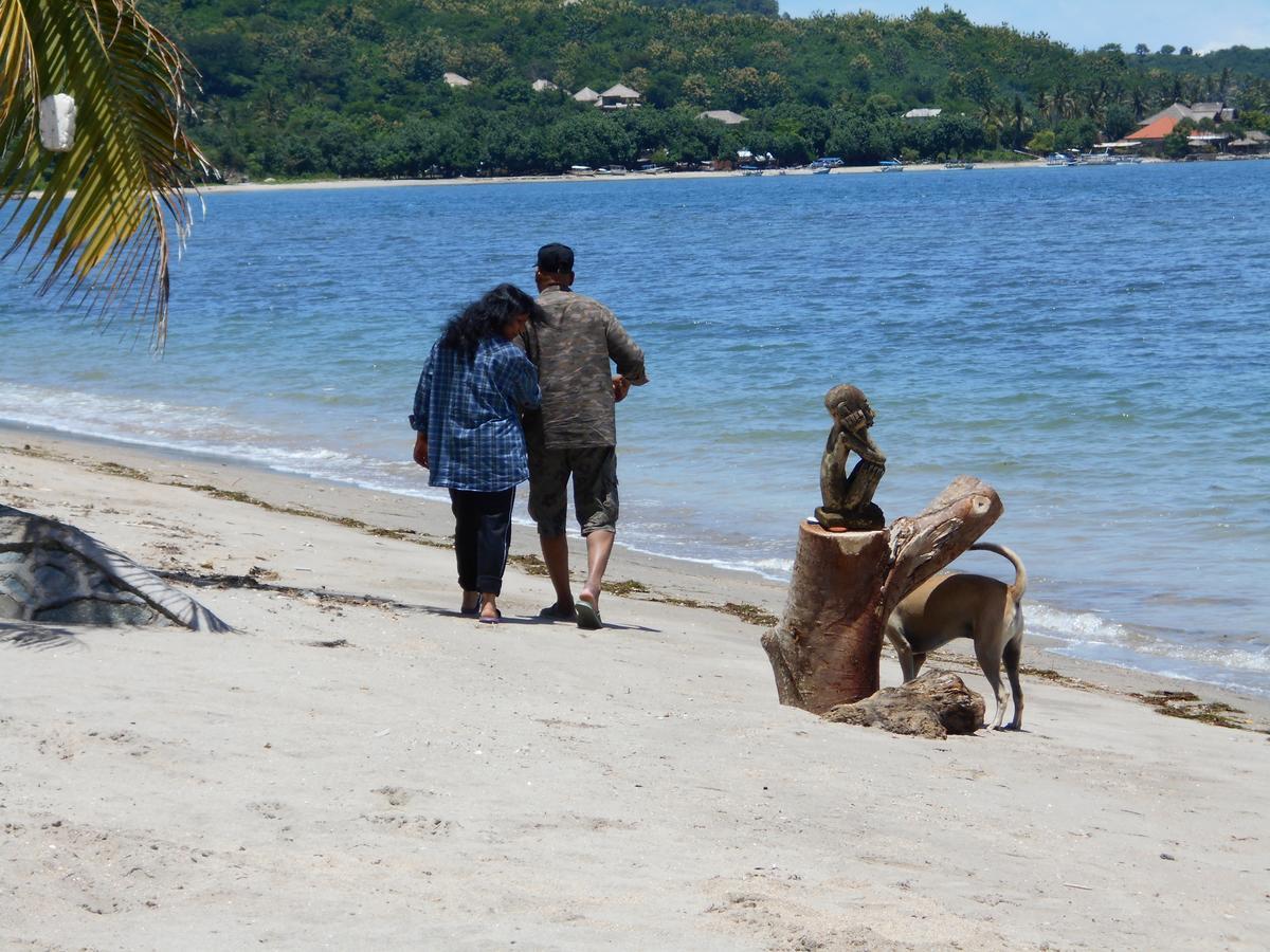 Silver Fern Beach Retreat Sekotong Bagian luar foto